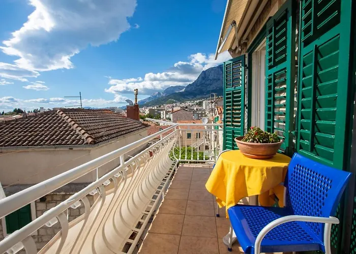 Guest house Centar 3*